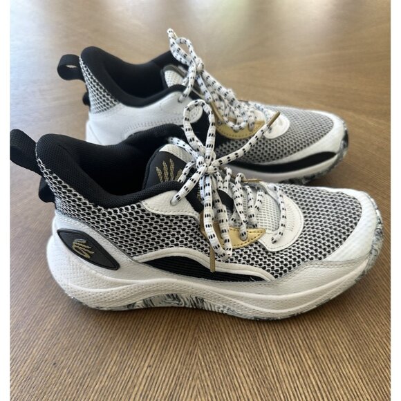 Under Armour Stephen Curry 3Z 24 Kids Basketball Shoes White US 4.5 Sneakers NBA - Picture 1 of 8